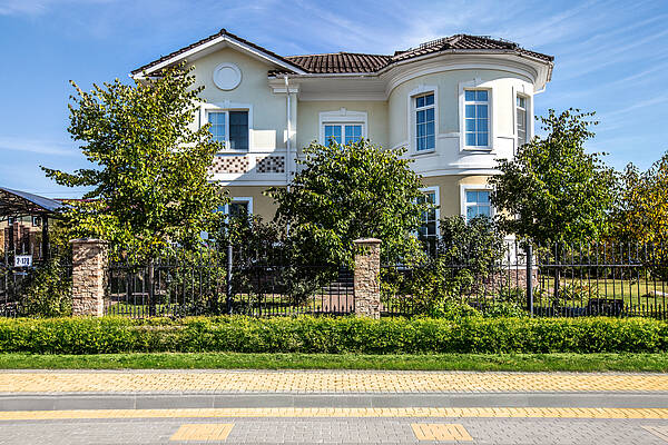 Дом в стиле ар-деко