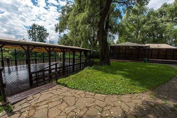 Пансионат «Петрово-Дальнее»