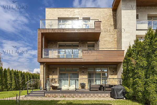 Таунхаус в неоклассическом стиле в Парке Авеню