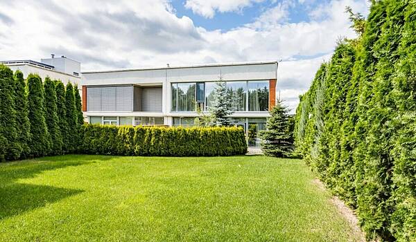 Элегантный таунхаус в Барвиха Хиллс