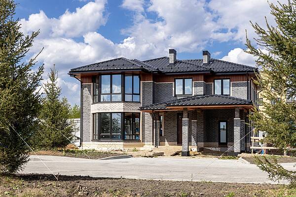 Дом с видом на озеро