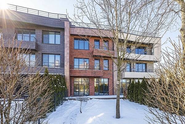 Таунхаус рядом с парком