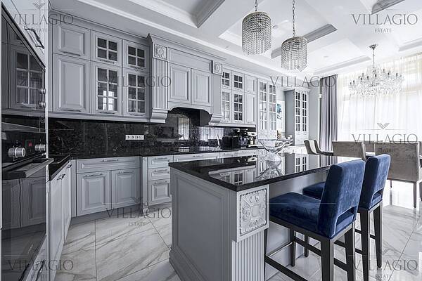 Таунхаус в неоклассическом стиле в Парке Авеню