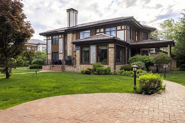 Особняк под ключ в лучшем квартале