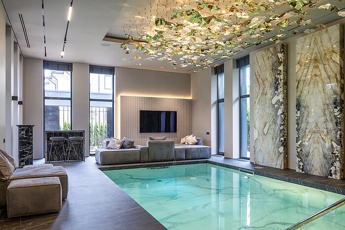 Особняк с бассейном и СПА