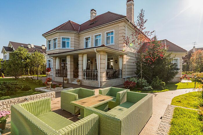 Особняк классического стиля в идеальном состоянии