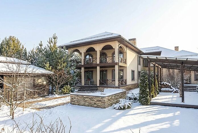 Дом под ключ между двух озер